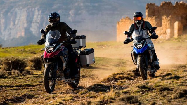 Spanish Adventure Motorcycle Looks Like a BMW GS Series 1