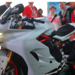 2017 Ducati Supersport in a glimpse. An everyday-use sportbike 3