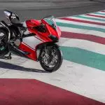 Ducati 1299 Superleggera test: save the best till last 19