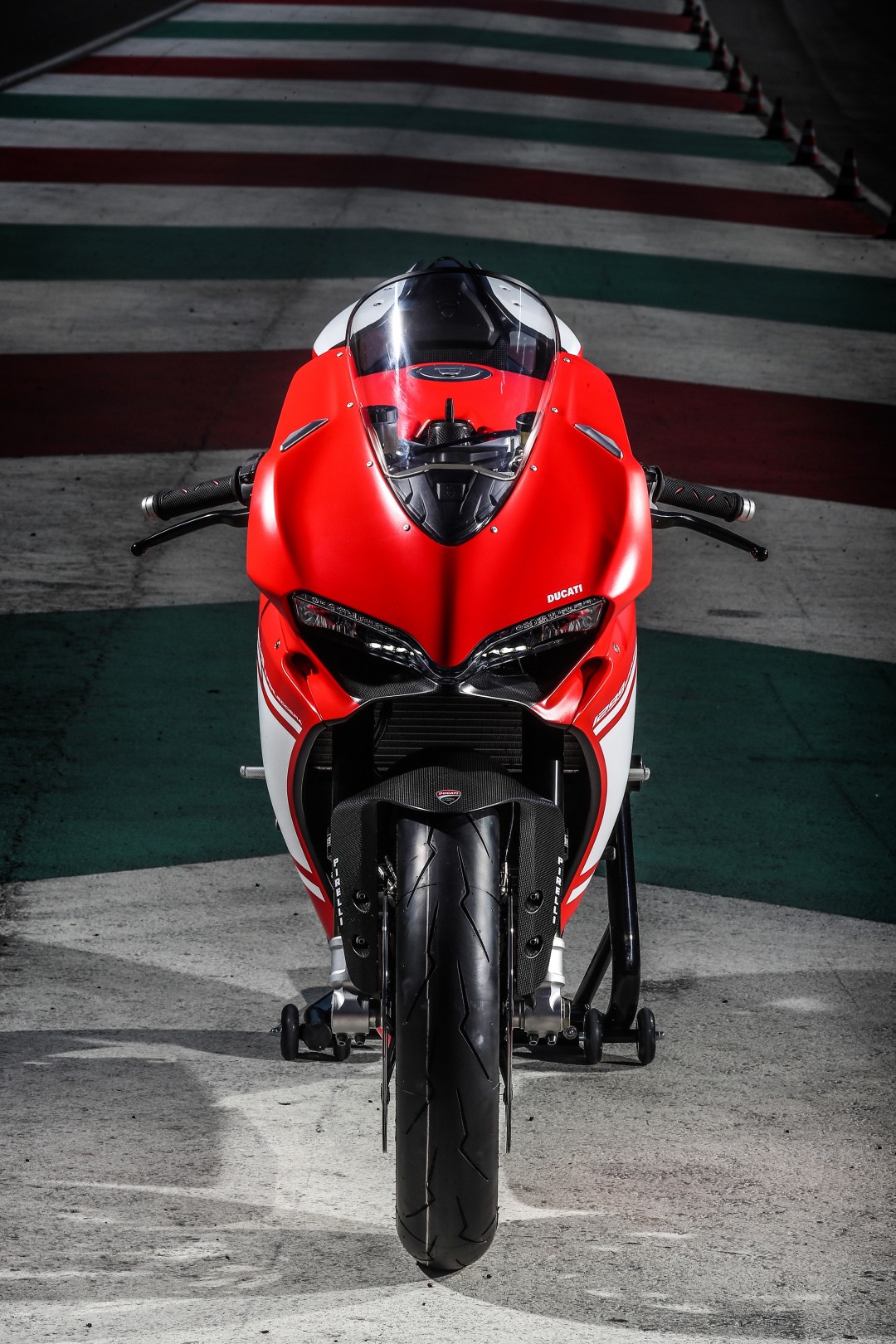 Ducati 1299 Superleggera Test Save The Best Till Last Drivemag Riders