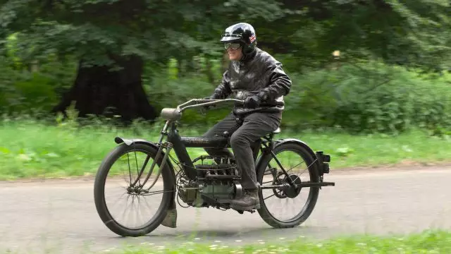1910 PIERCE FOUR road test: “The Vibrationless Motorcycle” 1