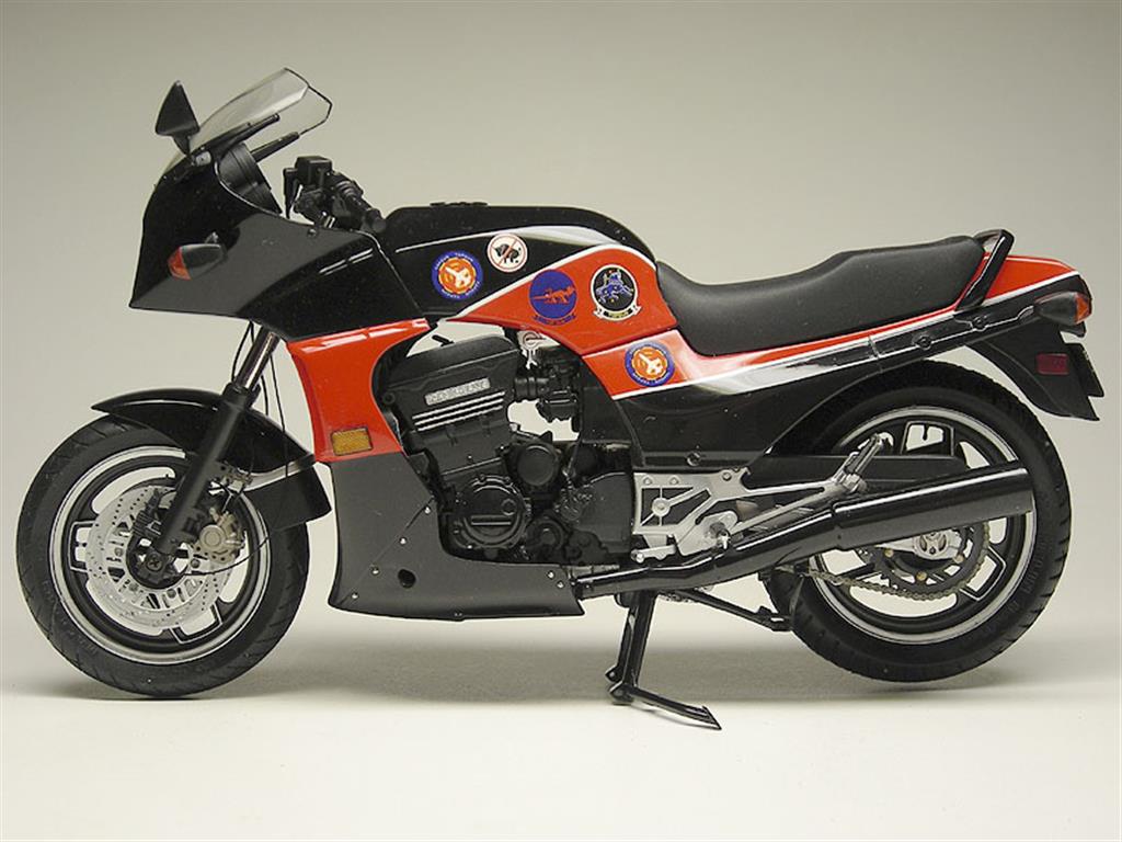 Kawasaki GPz 900R Riders