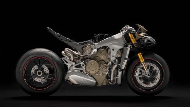 2018 Ducati Panigale V4 naked no fairings 01
