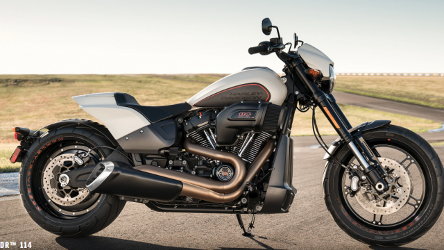 Harley-Davidson FXDR 114 looks neat and beastly, shows that H-D can indeed change 3