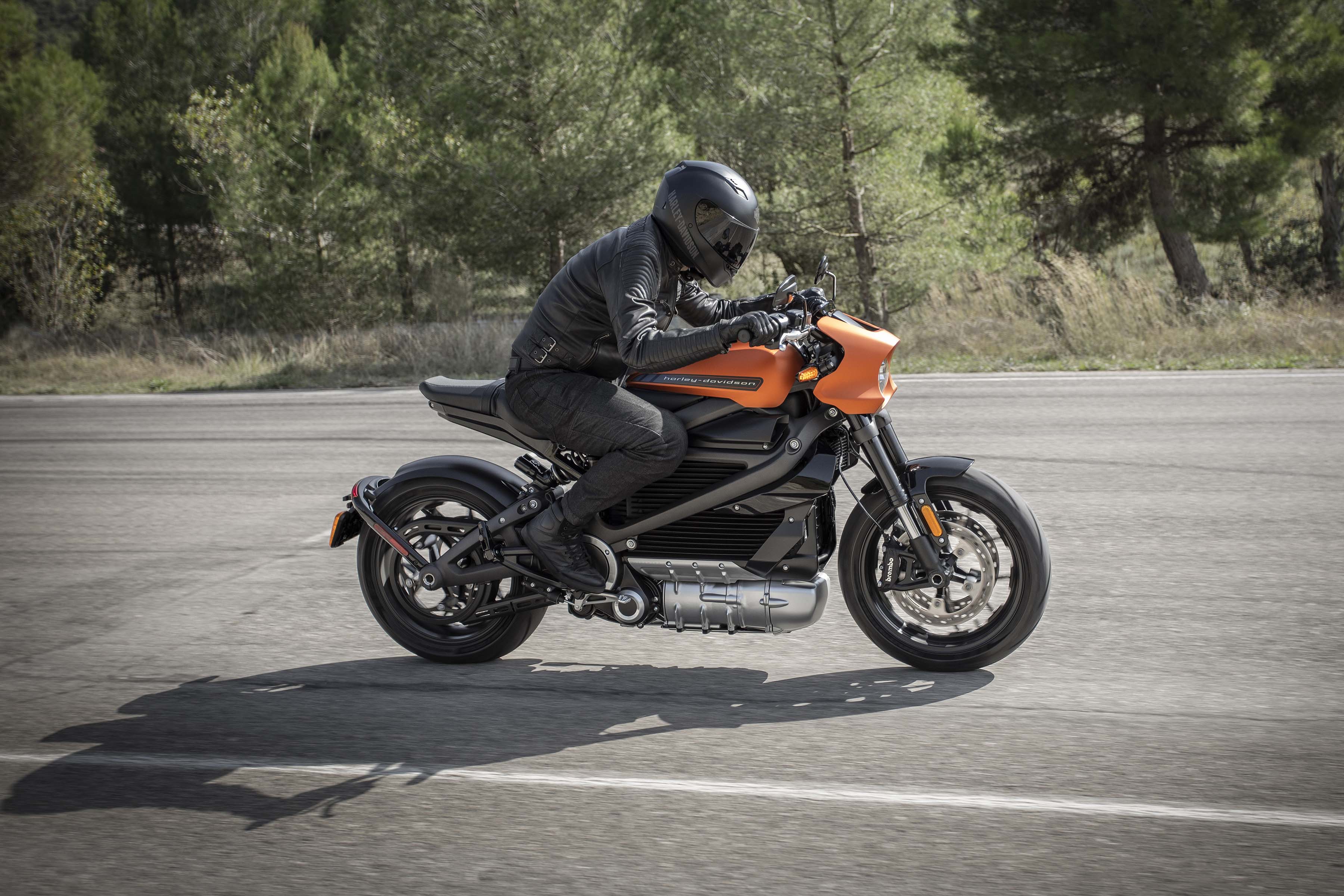 Harley-Davidson LiveWire Price & Range Announced | DriveMag Riders