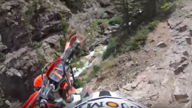 Motorcyclist falls 20 meters off a high cliff and into river | Viral Video 1