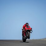 Ducati Superleggera V4 vs BMW HP4 Race - A techspec comparison 20